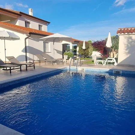 Denis Apartmán