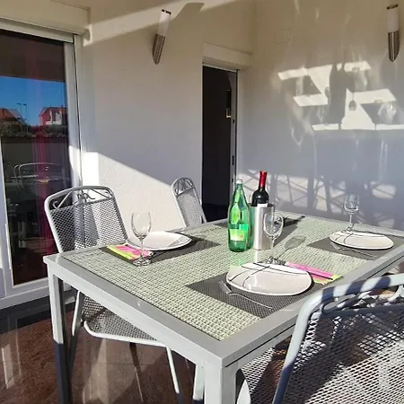 Denis Apartmán Kaštel