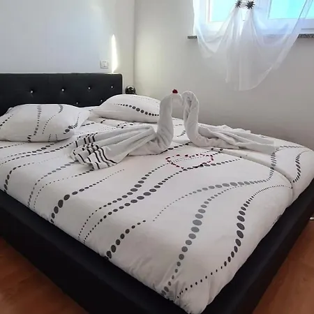 Denis Apartmán *