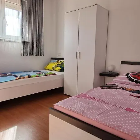Appartement Denis Kaštel